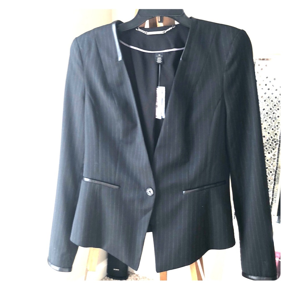 Pin stripe, fitted jacket